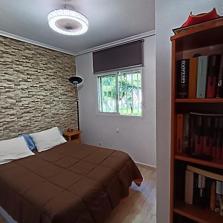 Chalet Adosado En Riomar-3, Urbanizacion Residencial Privada Torre de la Horadada エクステリア 写真